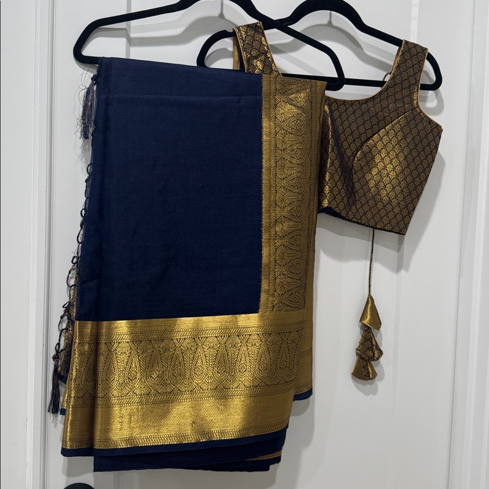 Navy and Gold organza saree with Blouse new condition